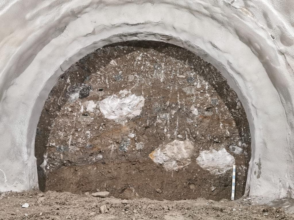 Front de taille du tunnel des Evouettes